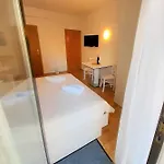 Alba Familien-und Individualfreundlich Mit Meerblick Und Parkplatz Lejlighed Podstrana