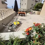 Alba Familien-und Individualfreundlich Mit Meerblick Und Parkplatz Podstrana