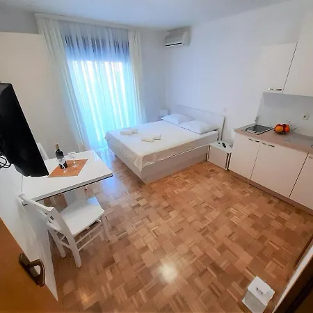아파트 Alba Familien-und Individualfreundlich Mit Meerblick Und Parkplatz