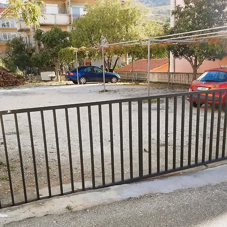 Apartman Alba *