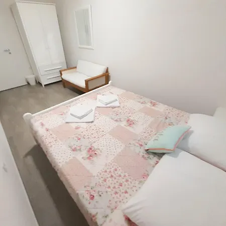 Alba Familien-und Individualfreundlich Mit Meerblick Und Parkplatz 아파트