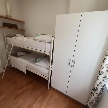 아파트 Alba Familien-und Individualfreundlich Mit Meerblick Und Parkplatz 포드스트라나