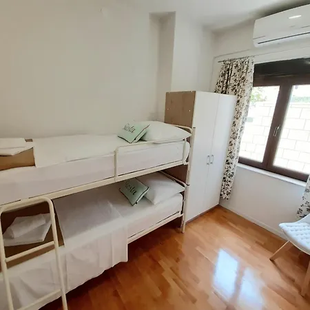 Alba Familien-und Individualfreundlich Mit Meerblick Und Parkplatz * 포드스트라나