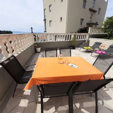 Apartments Alba Podstrana Familien-Und Individualfreundlich Mit Meerblick Und Parkplatz شقة بودْسْتغانا