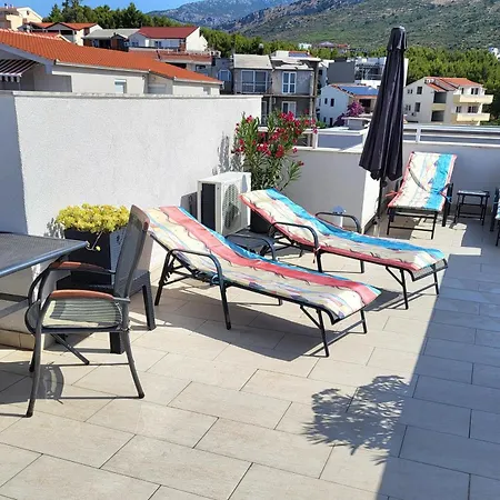 Apartman Alba Podstrana