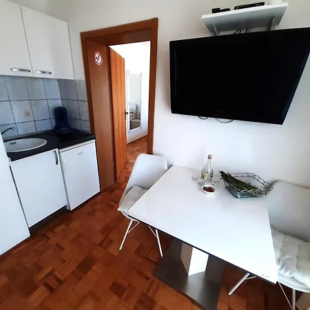 Alba Apartman Podstrana