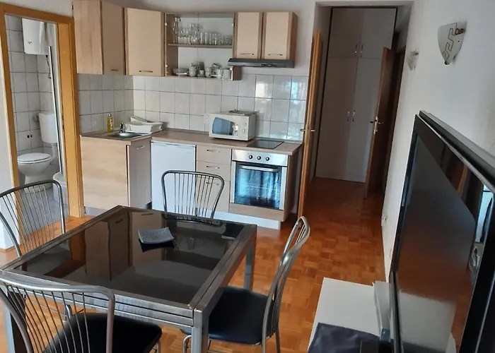 Apartments Alba Podstrana Familien-Und Individualfreundlich Mit Meerblick Und Parkplatz *