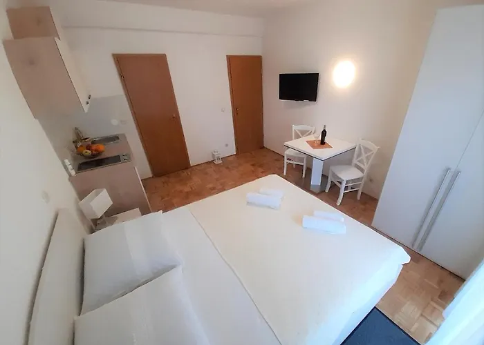 شقة Apartments Alba Podstrana Familien-Und Individualfreundlich Mit Meerblick Und Parkplatz *