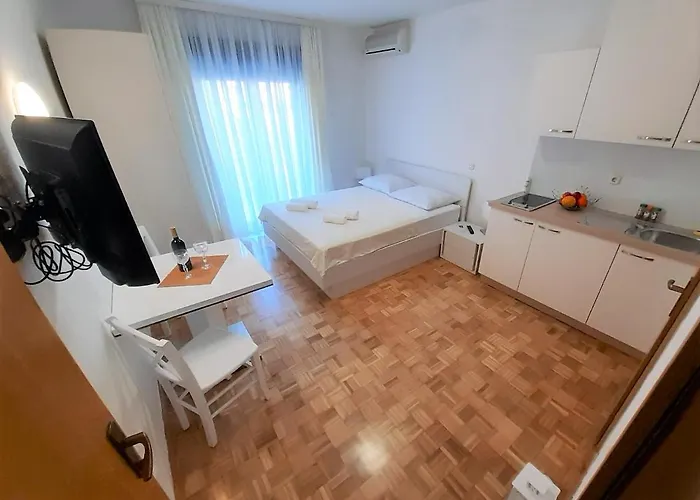 شقة Apartments Alba Podstrana Familien-Und Individualfreundlich Mit Meerblick Und Parkplatz