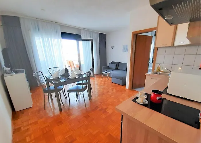 شقة Apartments Alba Podstrana Familien-Und Individualfreundlich Mit Meerblick Und Parkplatz بودْسْتغانا