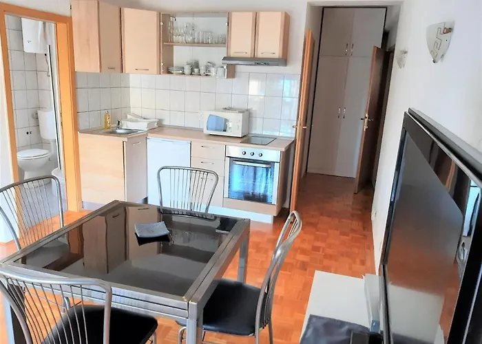 شقة Apartments Alba Podstrana Familien-Und Individualfreundlich Mit Meerblick Und Parkplatz بودْسْتغانا