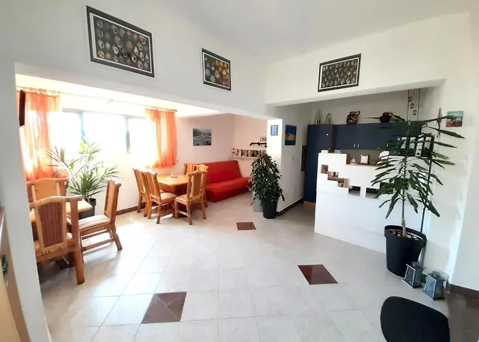 Apartments Alba Podstrana Familien-Und Individualfreundlich Mit Meerblick Und Parkplatz شقة