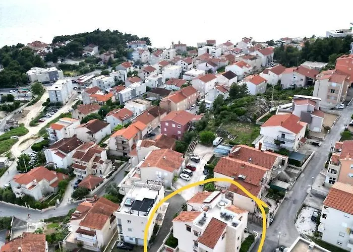 شقة Apartments Alba Podstrana Familien-Und Individualfreundlich Mit Meerblick Und Parkplatz بودْسْتغانا