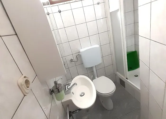 Apartments Alba Podstrana Familien-Und Individualfreundlich Mit Meerblick Und Parkplatz * بودْسْتغانا