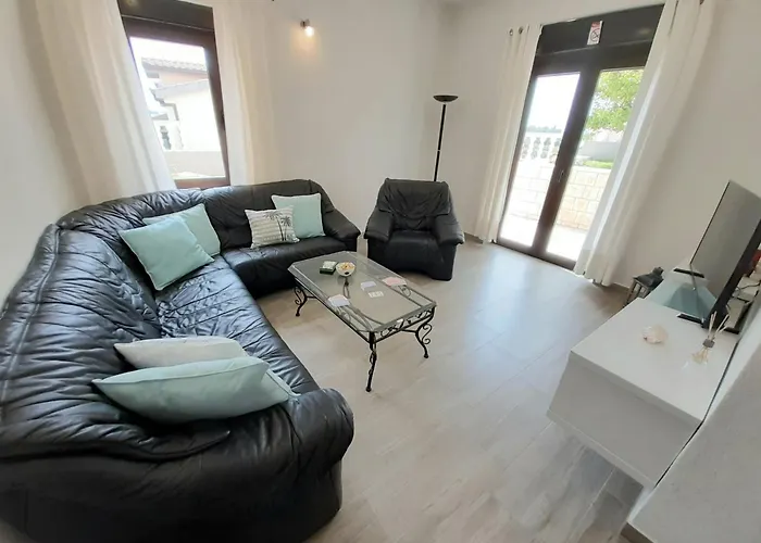 Apartments Alba Podstrana Familien-Und Individualfreundlich Mit Meerblick Und Parkplatz